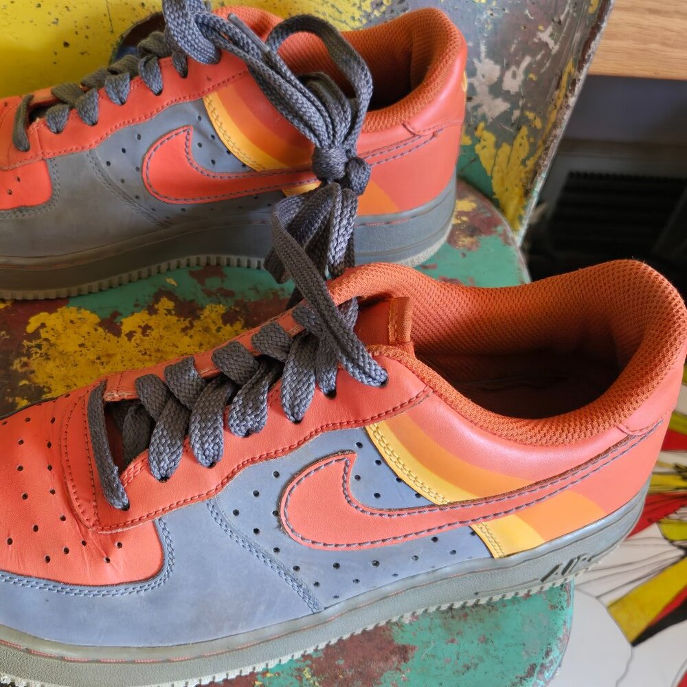 Vintage Mens sz 6, NIKE FORCE 1 SUNS BARKLEY SNEAKERS